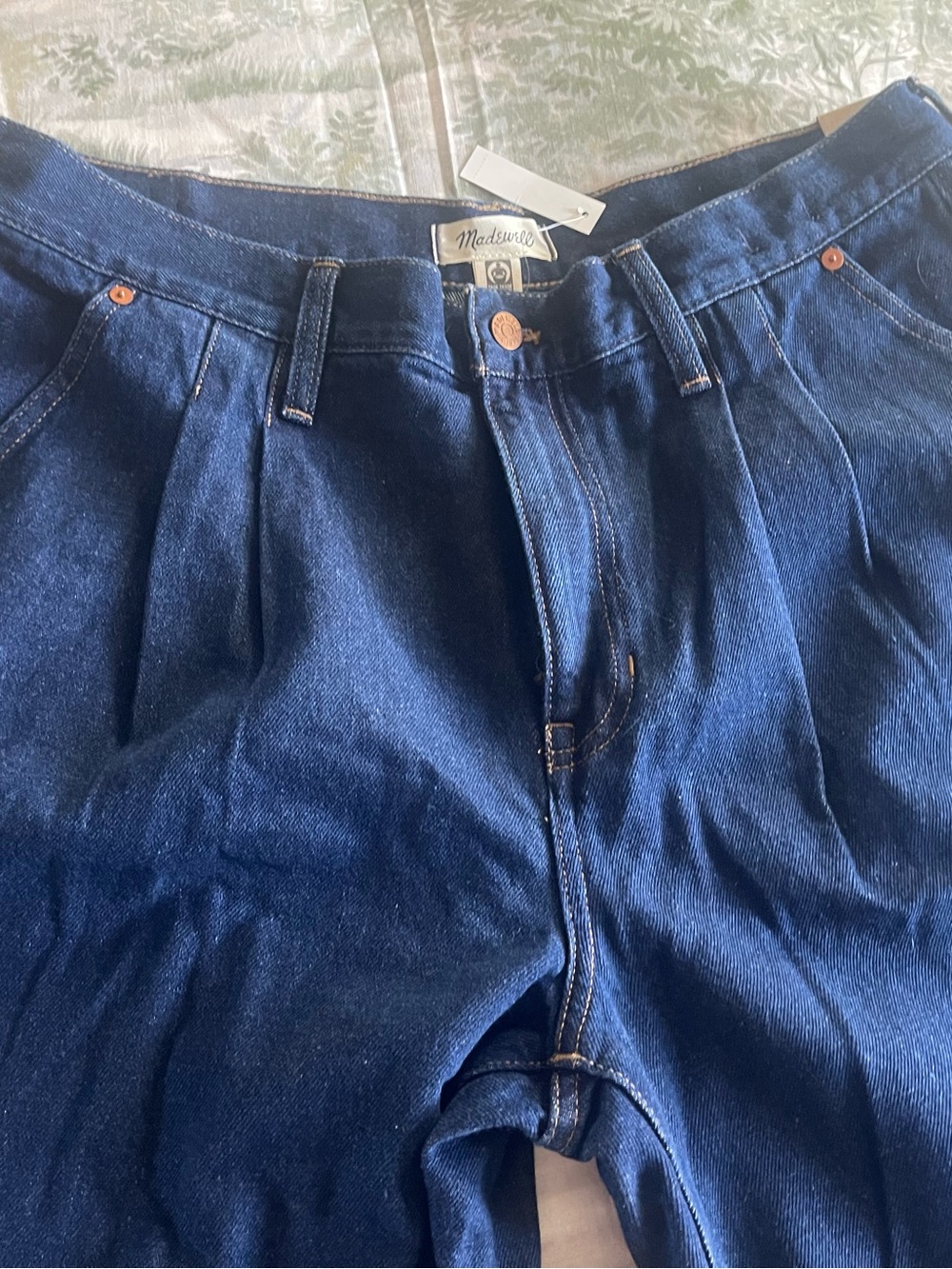 Madewell Woman's Baggy Dark Indigo Jeans